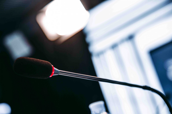 Радиостанция УВБ-76 за день передала четыре шифровки с пятью словами