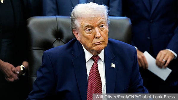 КСИР: Школу в Иране атаковали с авиабазы Аль-Дафра в ОАЭ