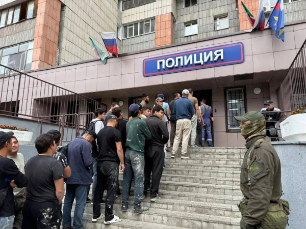 Более тысячи нарушений выявлено в ходе рейдов &laquo;Нелегальный мигрант&raquo; в Татарстане