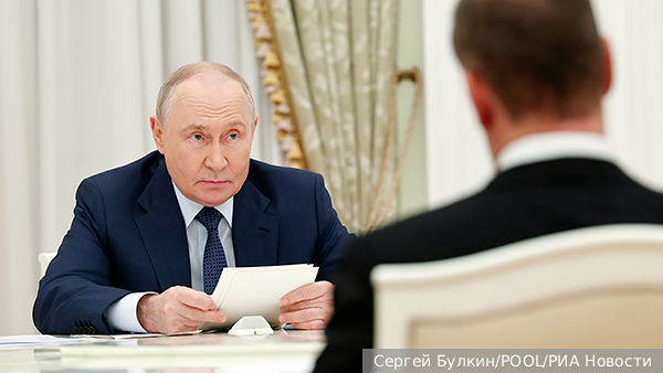 Песков: Путин отдельно поговорил с каждым главой парламентской партии