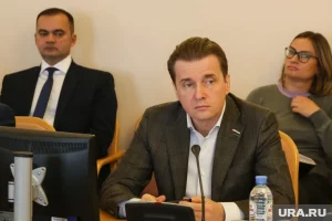 Тюменские депутаты отправили одного из своих коллег работать в СовФед