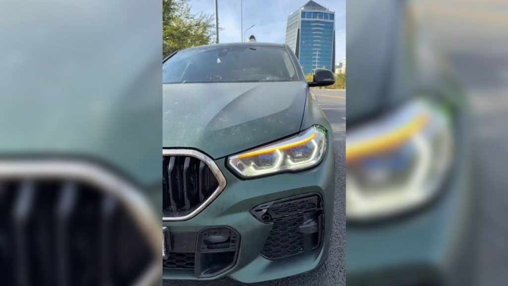 BMW отправили на штрафстоянку из-за бронепленки в Астане (видео)