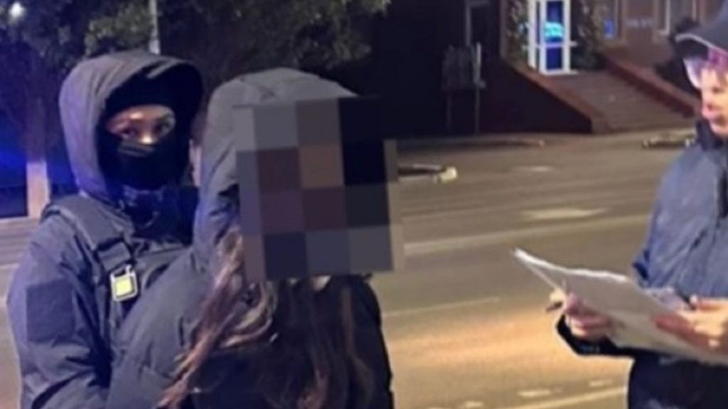 22-летняя павлодарка оставила ребенка и уехала в Кокшетау, где ее задержали (видео)