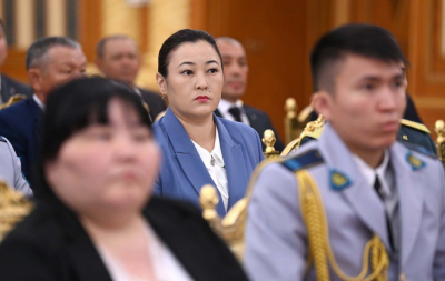 Паводок: Токаев отметил вклад двух жительниц Атырауской области