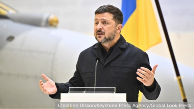 Песков: Решение проблемы с топливом в Крыму стоит высоко на повестке дня