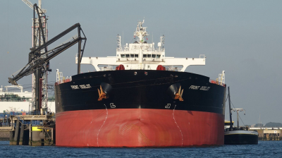 Иран вывез 70 млн баррелей нефти за месяц ослабления санкций США