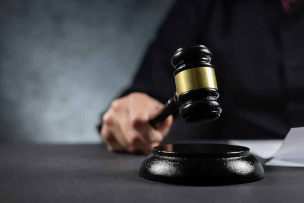 В Актобе вынесли приговор по делу о двойном убийстве и захвате заложницы