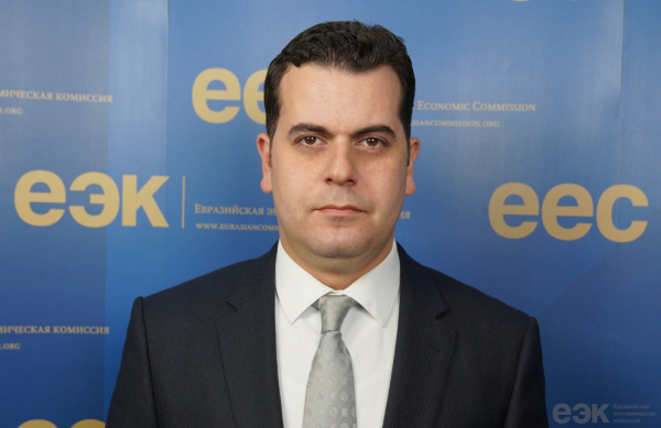 Назначен новый заместитель директора Департамента энергетики ЕЭК