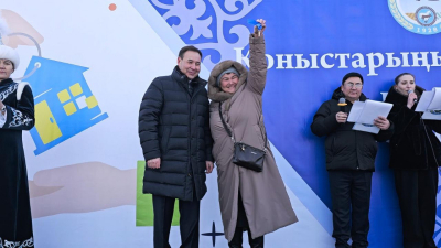 45 семей одного из районов Акмолинской области получили новые квартиры в преддверии праздника