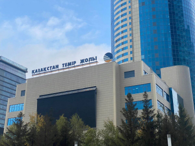 Закредитованность проблема не только КТЖ, но и «КазМунайГаза» - депутат