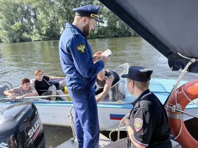В Казани поймали 20 судоводителей, нарушивших правила