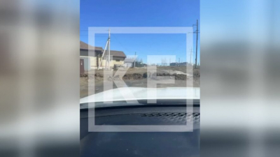 В управляющей компании развели руками: жители ЖК под Казанью не могут добиться ремонта дороги 15/04/2026 – Новости