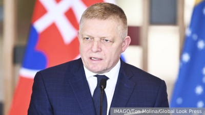 Глава МИД Китая описал идеальные отношения с США древней цитатой