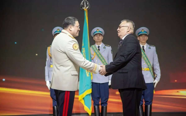 Награда нашла героя-полицейского спустя 31 год
