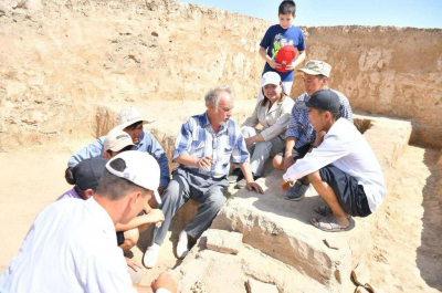 Почему молодежь не стремится стать историками и археологами?