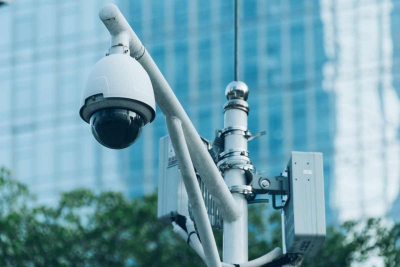 Глава МВД прокомментировал использование собак-роботов на дорогах Астаны