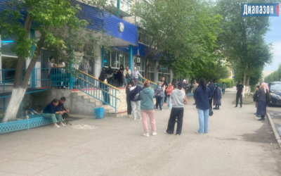 Чтобы попасть к стоматологу, в Актобе занимают очередь с 5 утра. Почему?