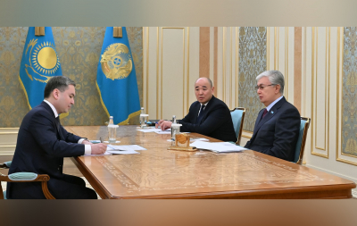Токаев поручил усилить поддержку отечественных производителей